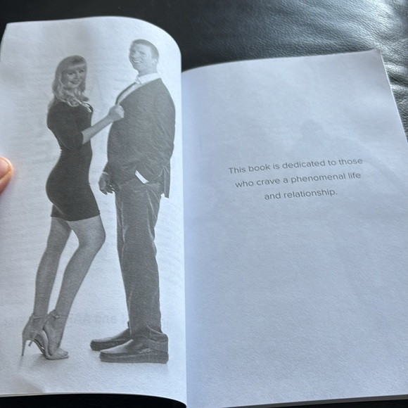BOOK ABOUT RELATIONSHIP - Picture 4 of 5